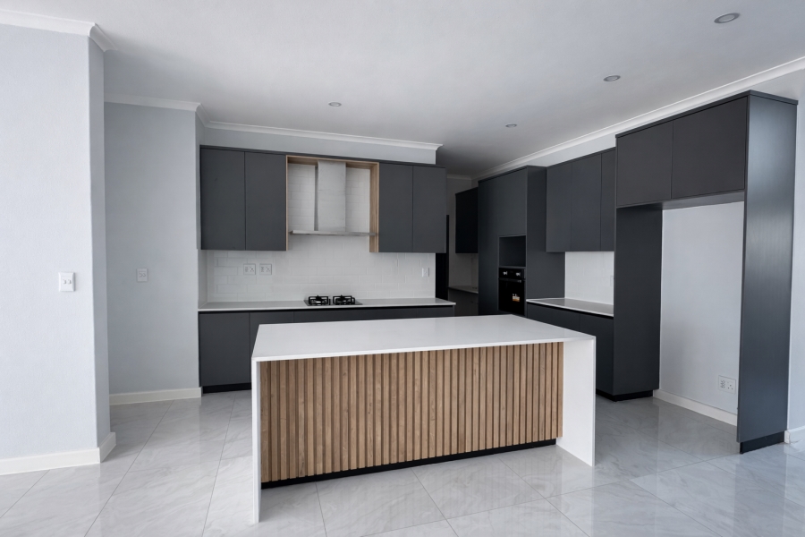 4 Bedroom Property for Sale in Sandown Western Cape